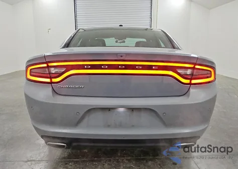 2021 Dodge Charger Sxt z USA, uszkodzony, nr VIN 2C3CDXBG5MH514923